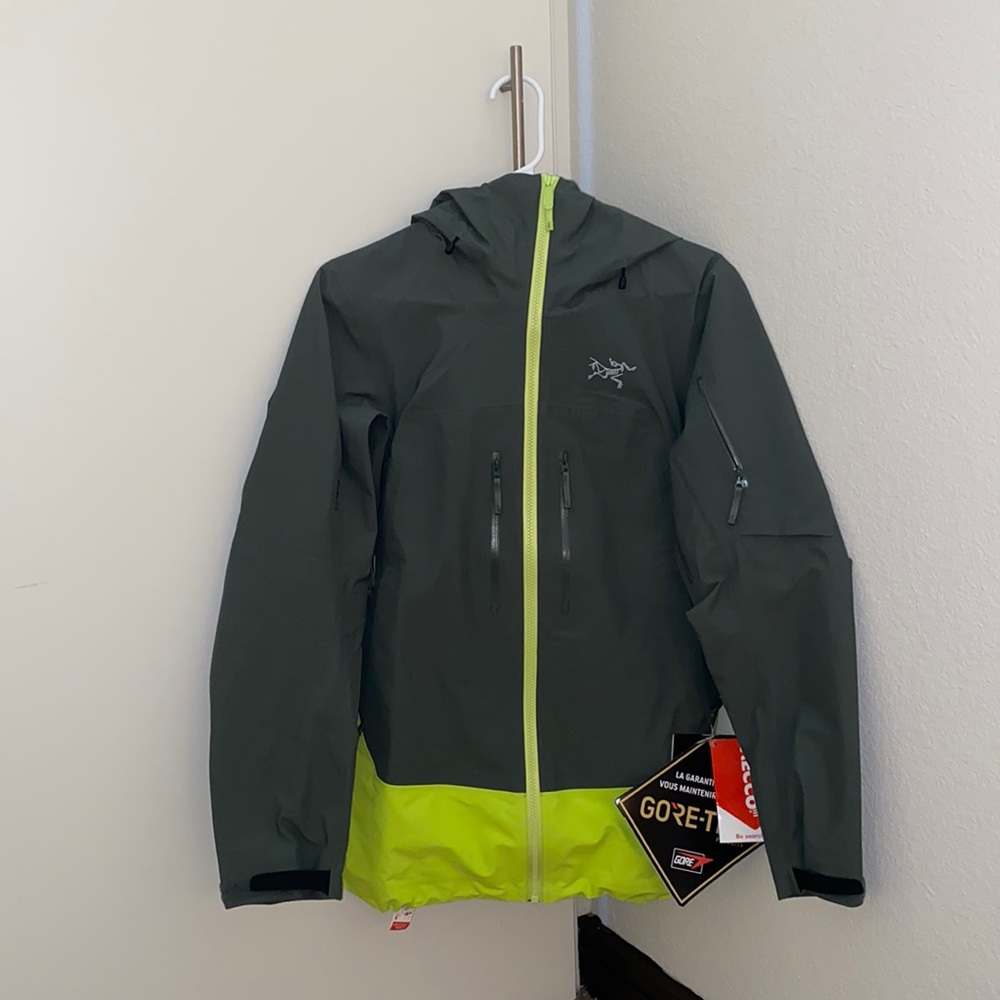 Arcteryx sentinel LT jacket